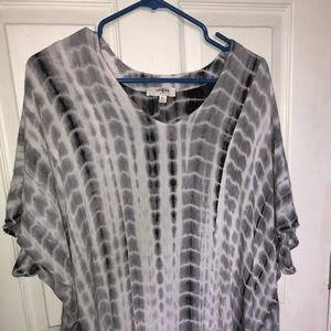 Umgee tie dye blouse